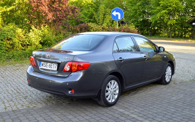 Toyota Corolla cena 18900 przebieg: 270000, rok produkcji 2010 z Sierpc małe 497